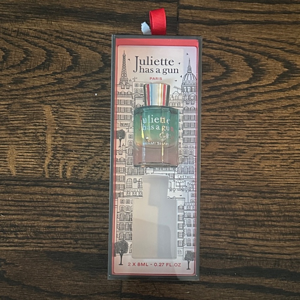 Juliette Has a Gun Perfume Miami Shake